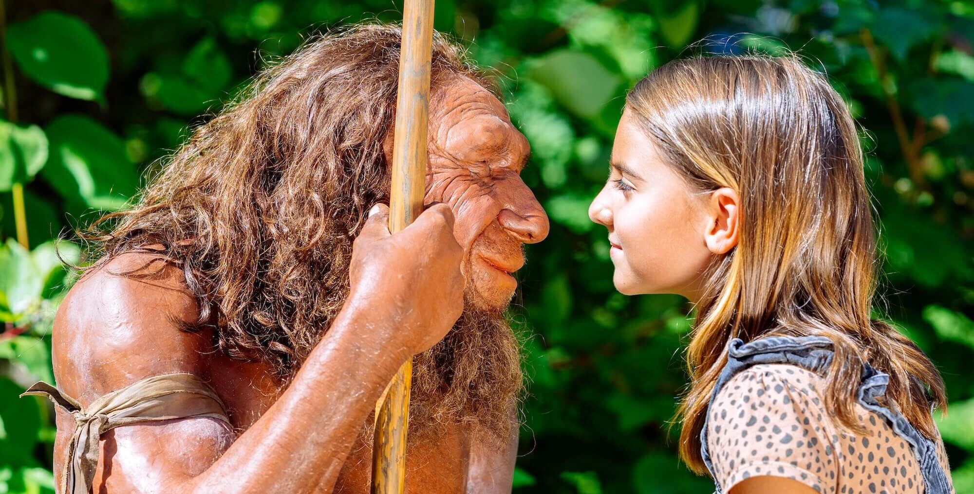Neanderthaler: Zu Tisch bei den Feuersteins