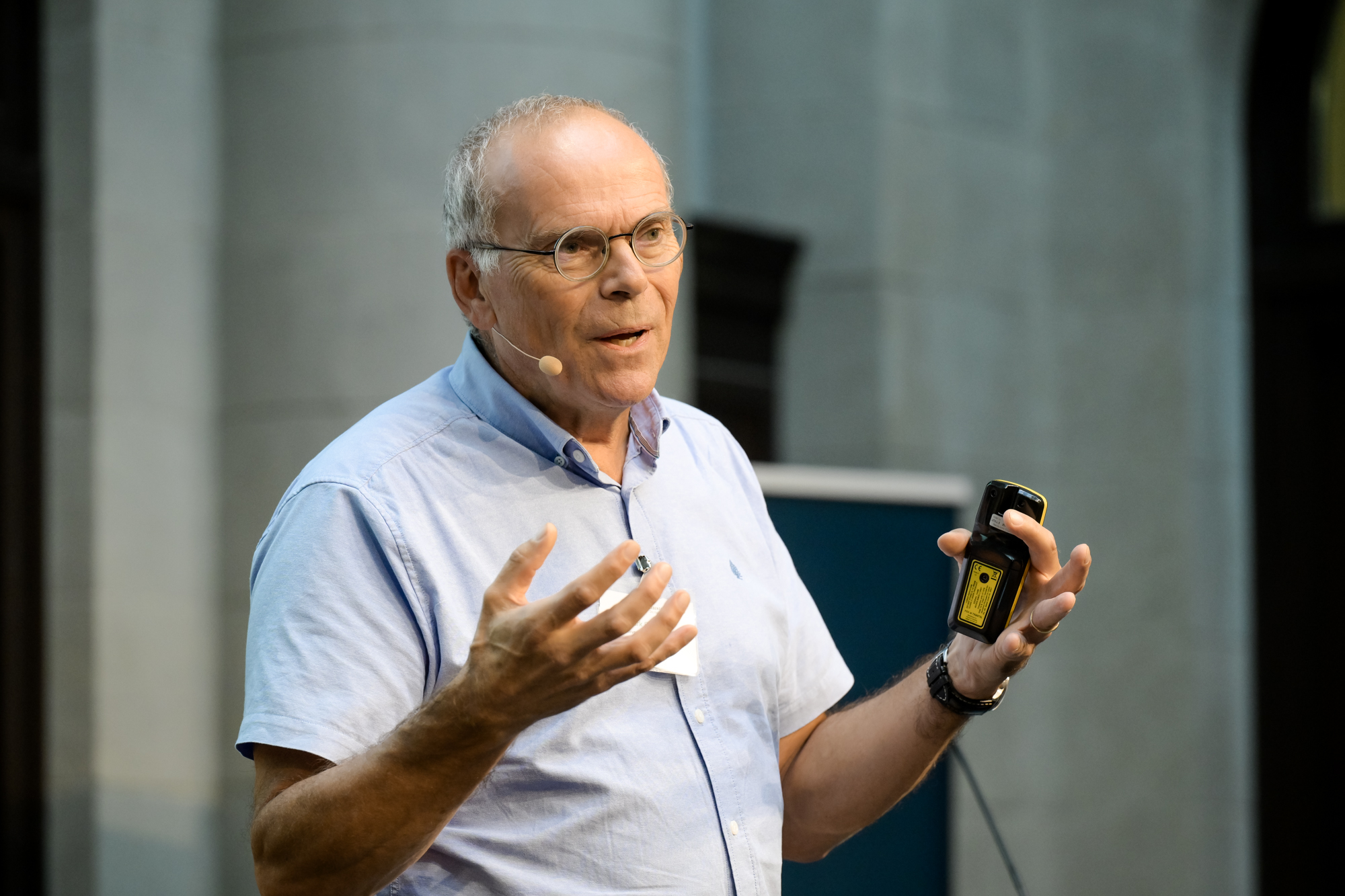 Prof. Dr. Mark Post spricht auf dem Ernährungskongress des Lebensmittelverbands Deutschland